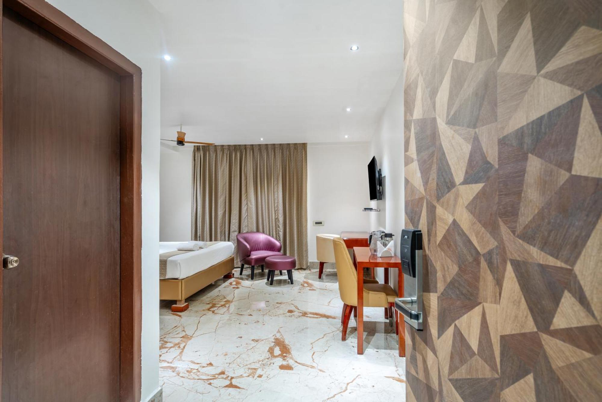 Hotel Chutneys Haydarabad Dış mekan fotoğraf